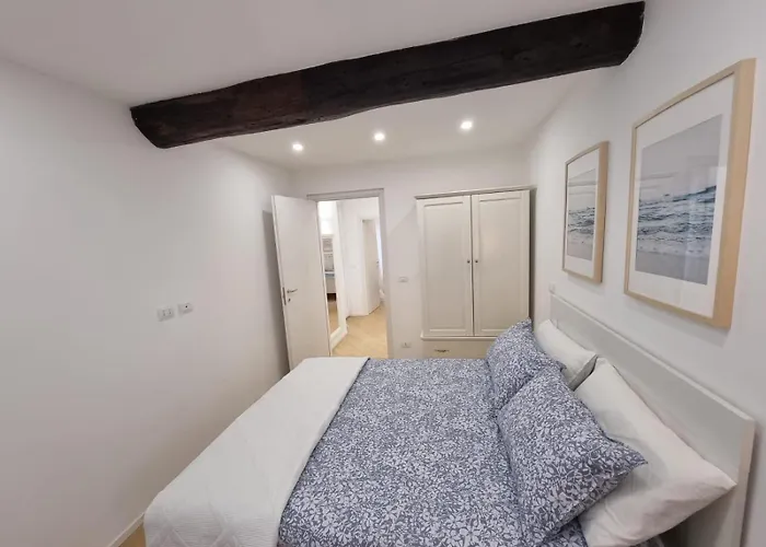 Ti Ci Devo Portare Appartement